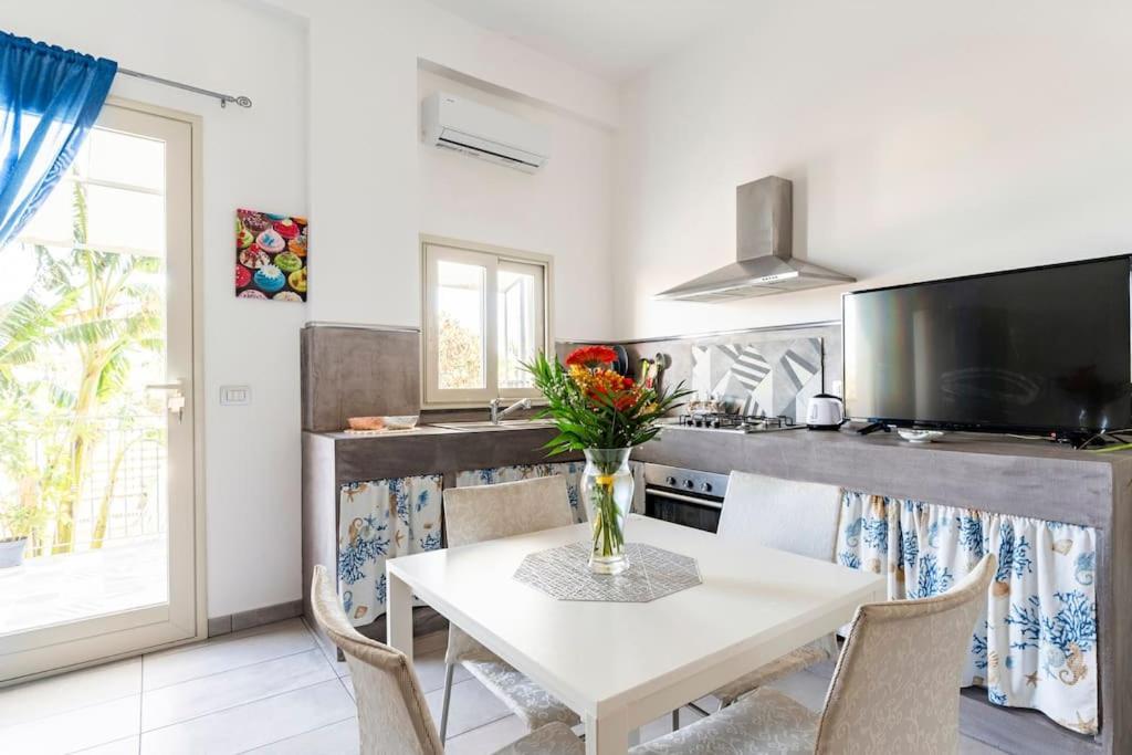 Casa Gioia Apartment Giardini Naxos Exterior foto
